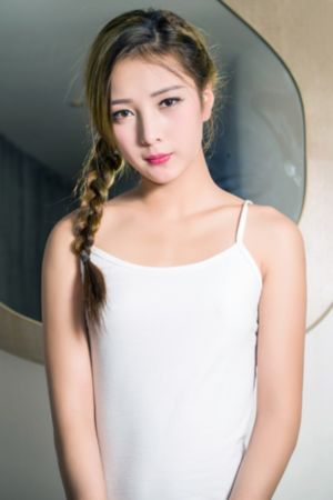 波多野结衣大战三个黑鬼