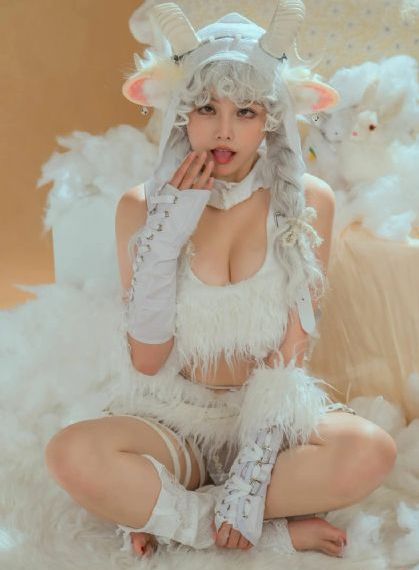 年轻的保母