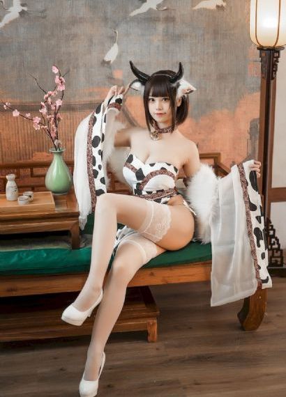 他是龙