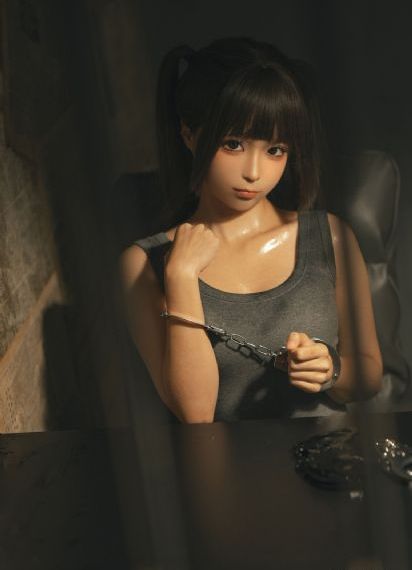 年轻的女大学生