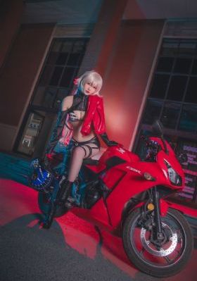妈妈的女朋友2